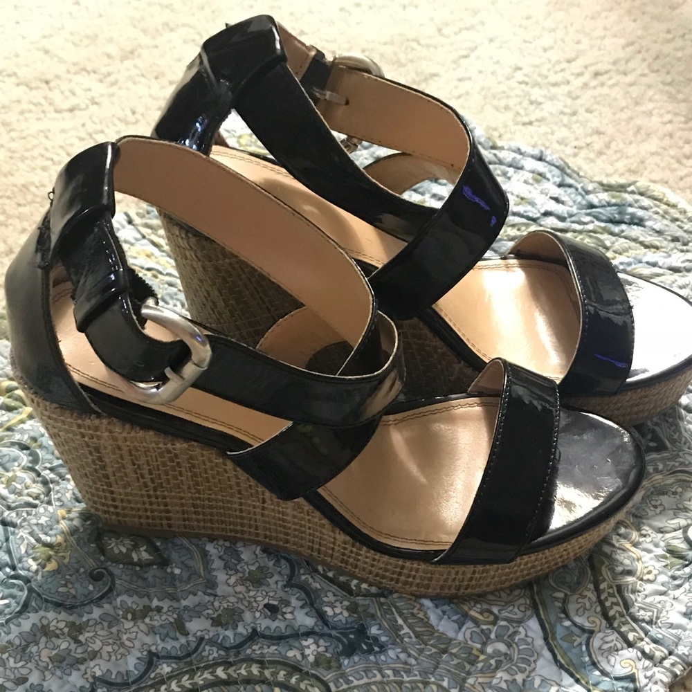 New York and Co platform black patent. Sz 8